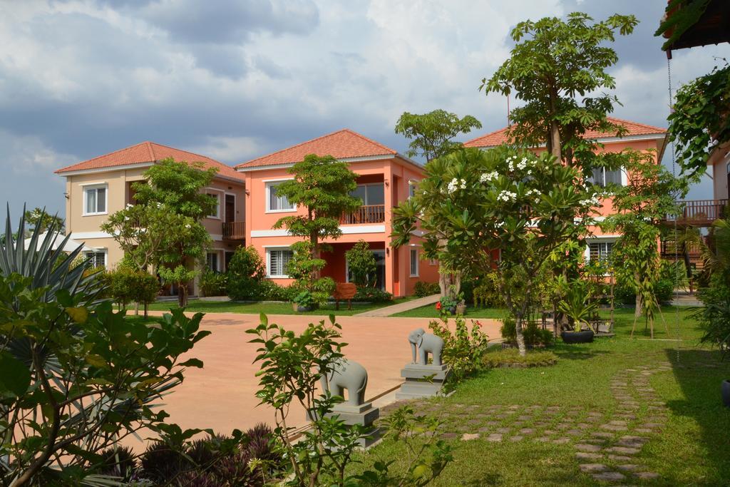 Les Residences Yen Dy Angkor Сием Реап Екстериор снимка